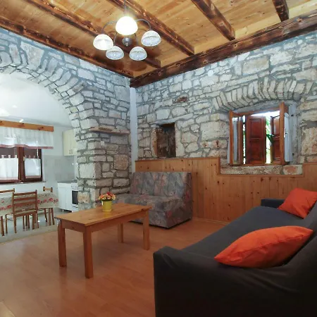 House Vinko 1909 *